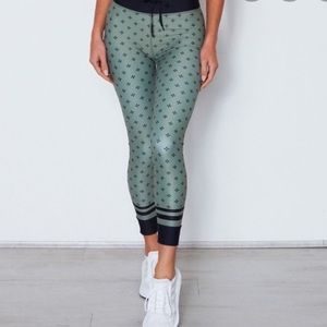 Sarah’s day x White fox Boutique Leggings